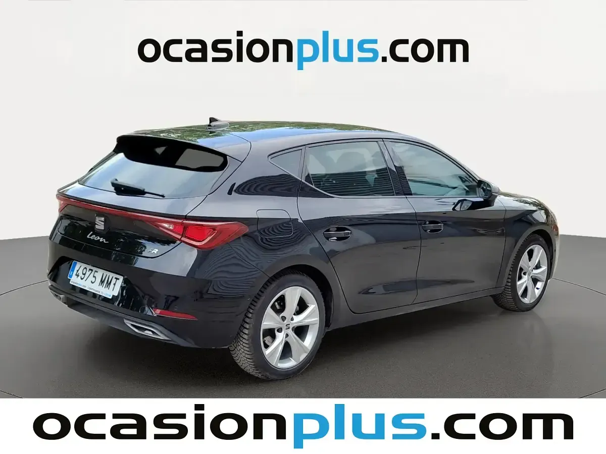 Usado Seat Leon FR 150 CV (110 kW) 2024 Negro Berlina