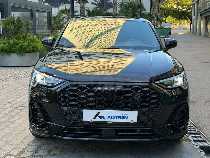 Usado Audi Q3 Sportback 245 CV (180 kW) 2023 Negro SUV
