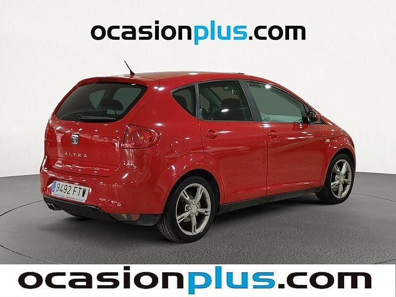 Usado Seat Altea FR 170 CV (125 kW) 2007 Rojo Monovolumen