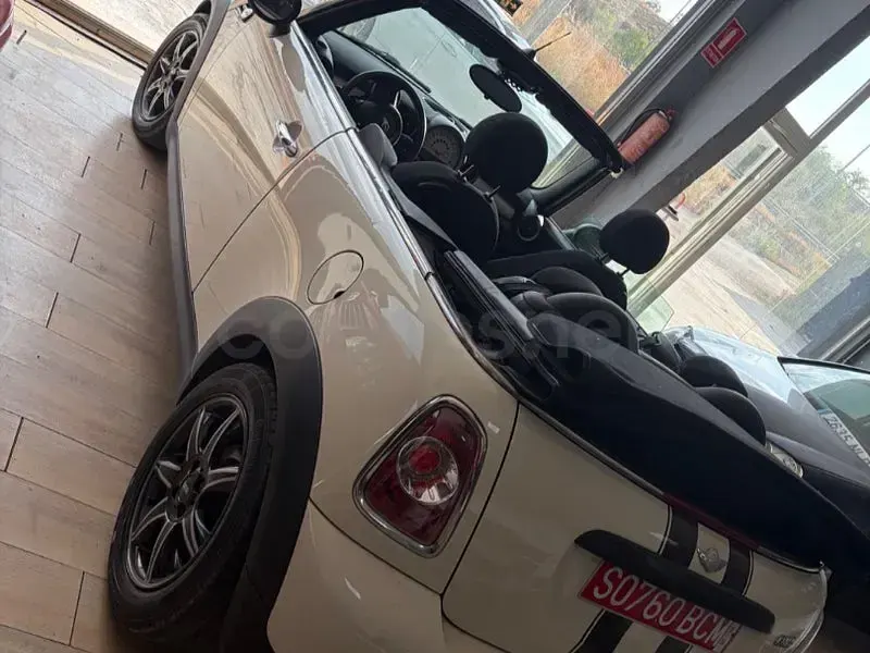 Usado Mini Cooper Cabriolet 122 CV (89 kW) 2012 Blanco Descapotable