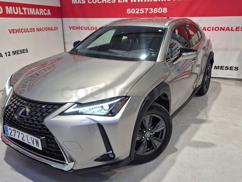 Usado Lexus UX Business Edition 184 CV (135 kW) 2022 Gris / plata SUV