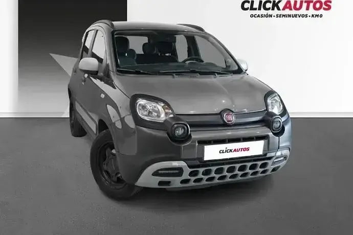 Usado Fiat Panda Garmin 70 CV (51 kW) 2023 Negro Utilitario