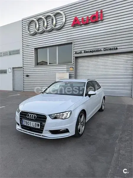Usado Audi A3 Ambiente 184 CV (135 kW) 2014 Blanco Berlina