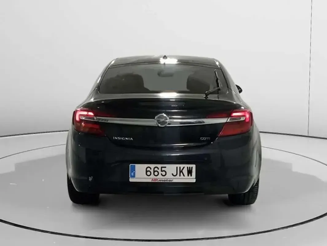 Usado Opel Insignia Excellence 163 CV (119 kW) 2015 Negro Berlina