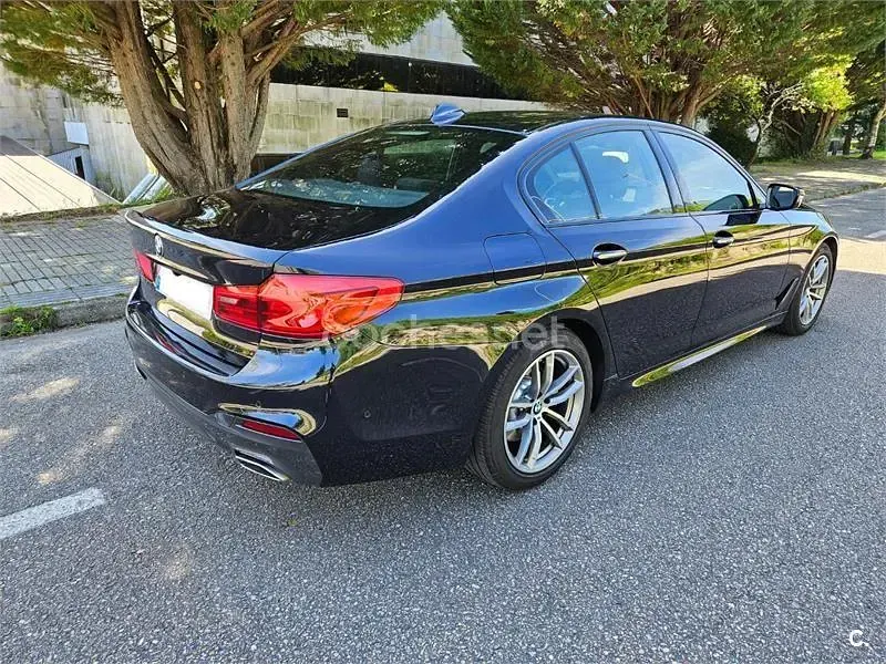 Usado BMW 520 190 CV (139 kW) 2017 Azul Berlina
