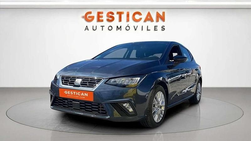 Gris Usado 2024 Seat Ibiza FR Berlina | 15.990 € (Buen precio) - Imagen 1/3