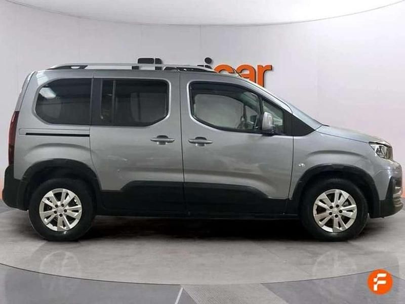 Usado Peugeot Rifter Allure 131 CV (96 kW) 2018 Gris Monovolumen