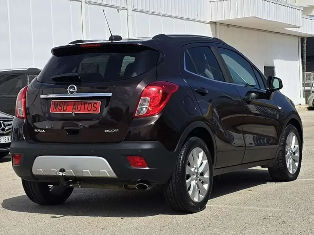 Usado Opel Mokka Selective 136 CV (100 kW) 2016 Marrón SUV