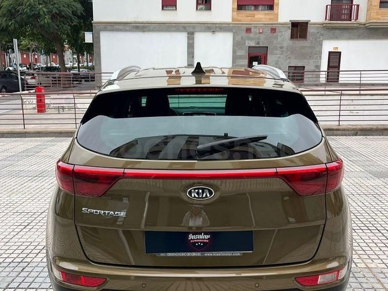 Usado Kia Sportage Plus 132 CV (97 kW) 2018 Marrón SUV