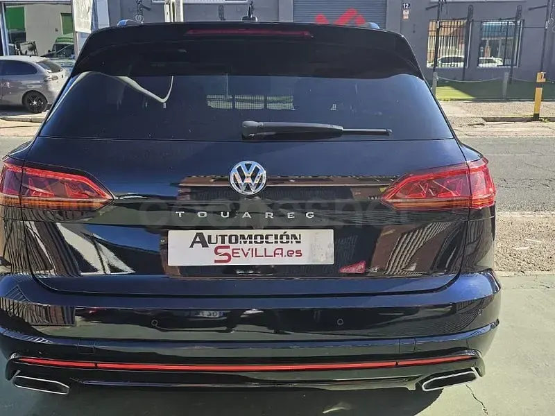 Usado VW Touareg R-line 286 CV (210 kW) 2020 Blanco SUV