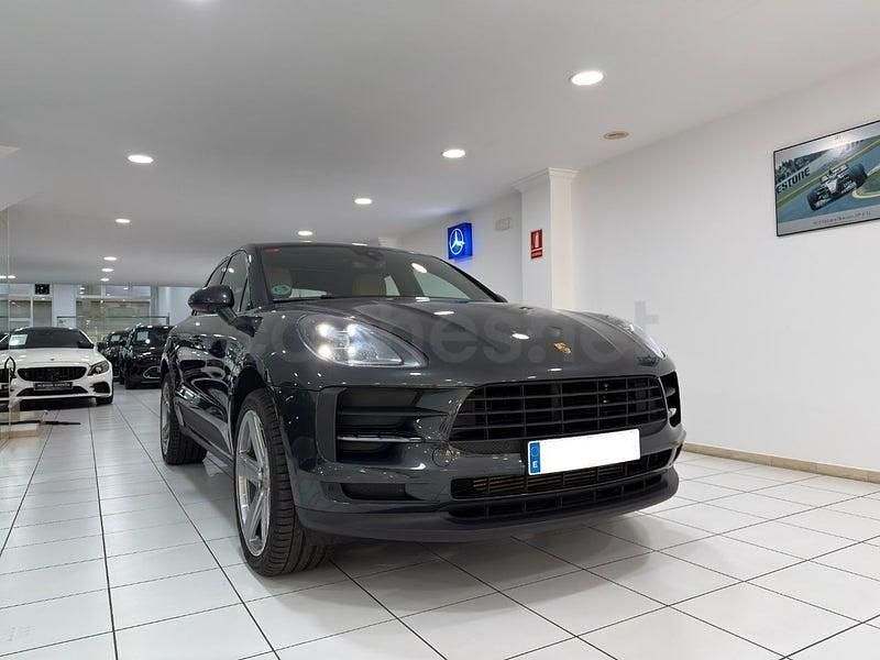 Usado Porsche Macan 245 CV (180 kW) 2021 Gris / plata SUV