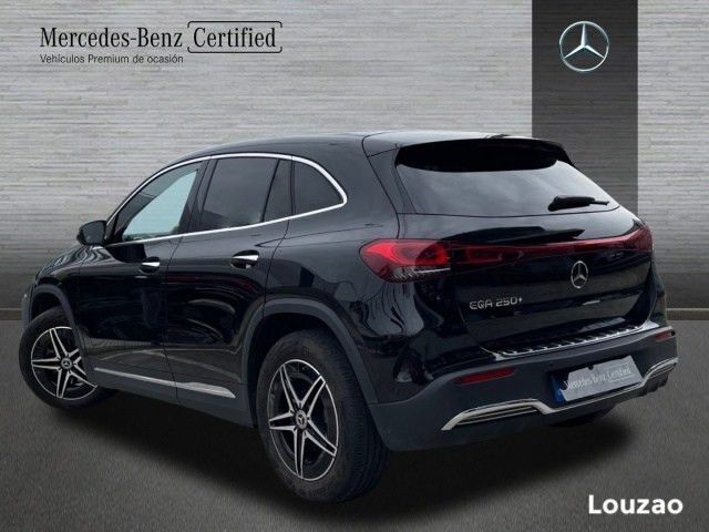 Usado Mercedes EQA250 139 kW (190 CV) 2023 Negro noche SUV