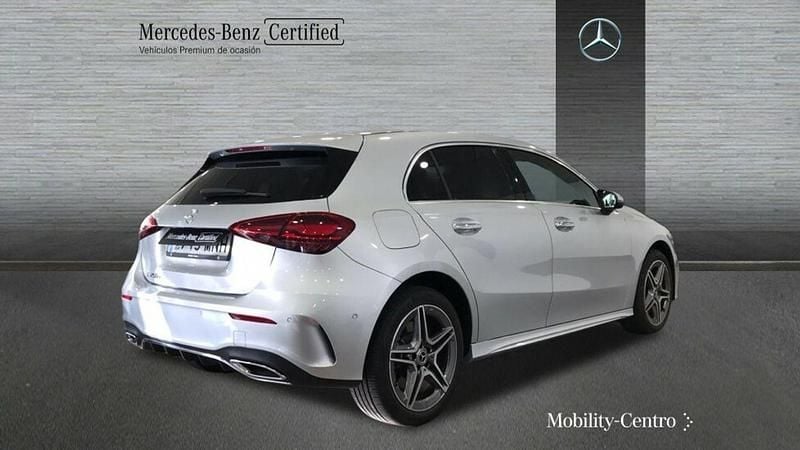Usado Mercedes A250 217 CV (159 kW) 2024 Plata Utilitario