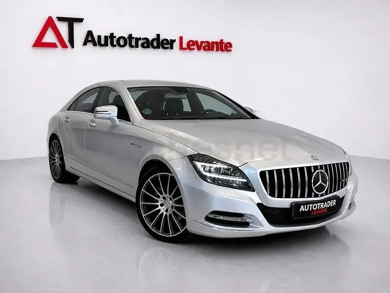 Usado Mercedes CLS350 306 CV (225 kW) 2012 Gris / plata Berlina