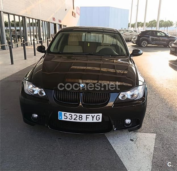 Negro Usado 2007 BMW 318 Berlina | 7000 € (Precio justo) - Imagen 1/4