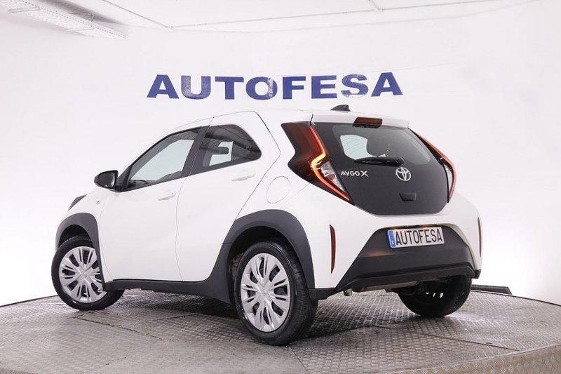 Usado Toyota Aygo 72 CV (52 kW) 2024 Blanco