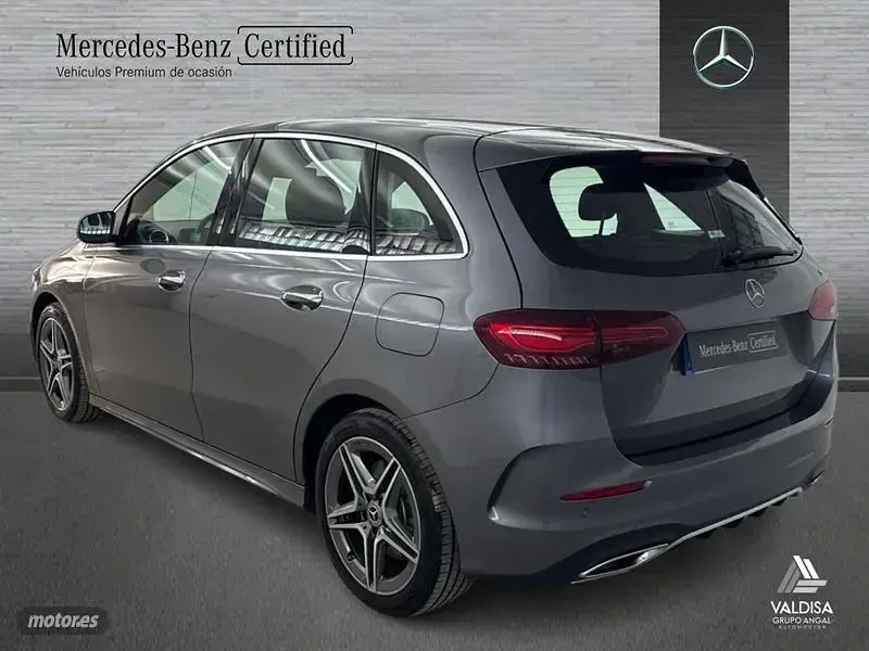 Usado Mercedes B250e 163 CV (119 kW) 2025 Gris Utilitario