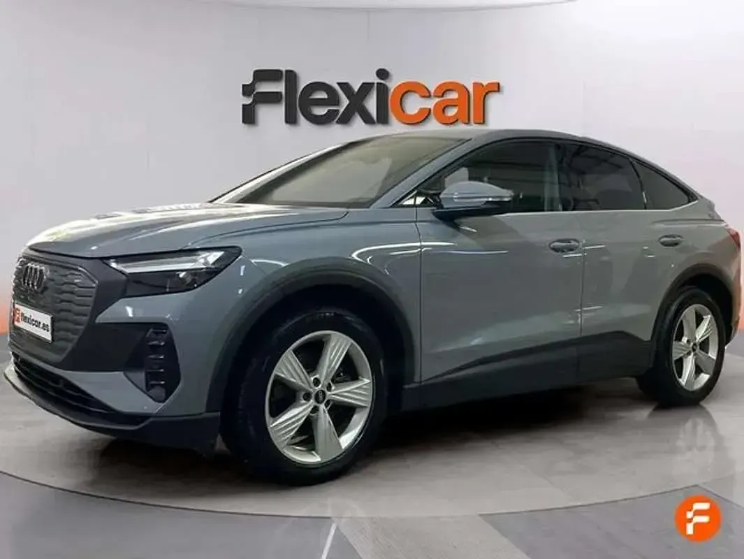 Usado Audi Q4 e-tron Advanced Plus 125 kW (170 CV) 2022 Gris SUV