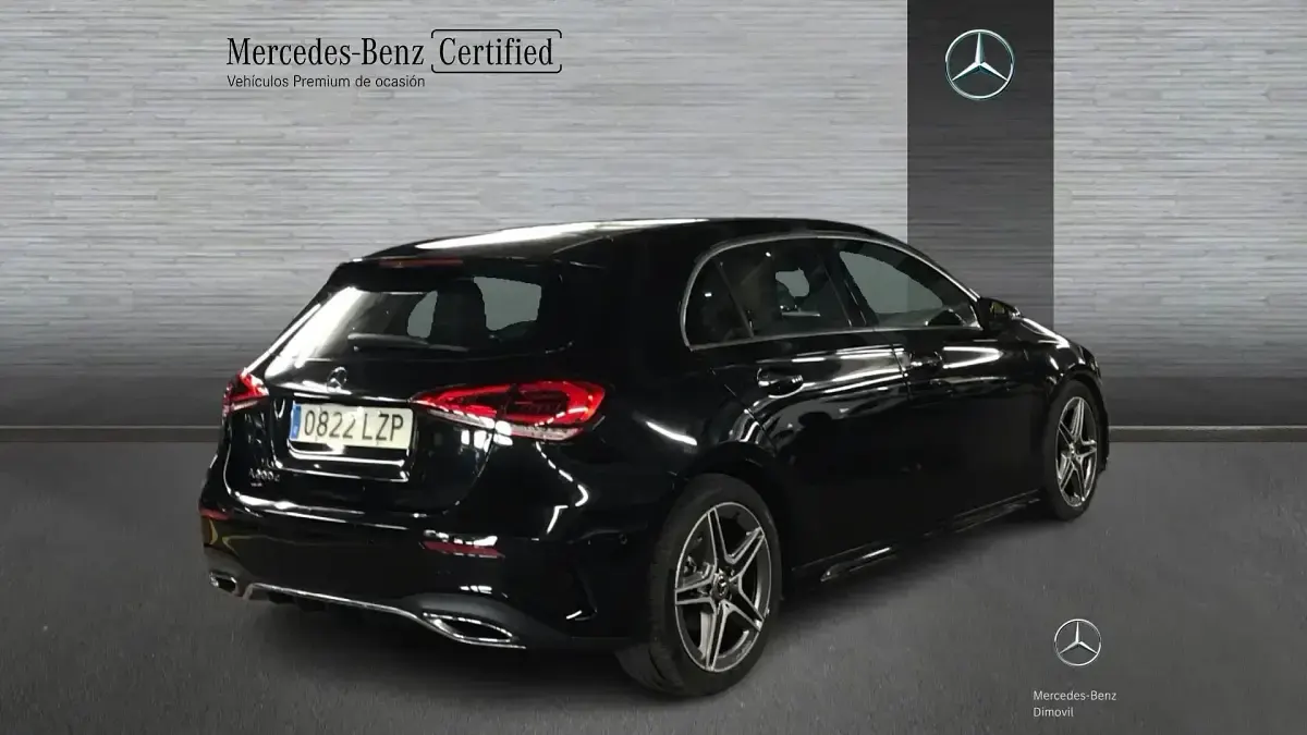 Usado Mercedes A200 AMG line 150 CV (110 kW) 2022 Negro Berlina
