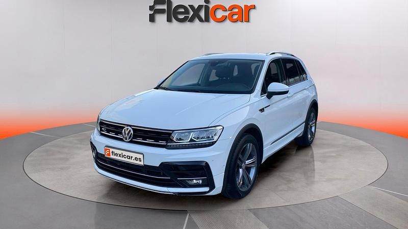 Usado VW Tiguan Sportline 150 CV (110 kW) 2019 Blanco SUV