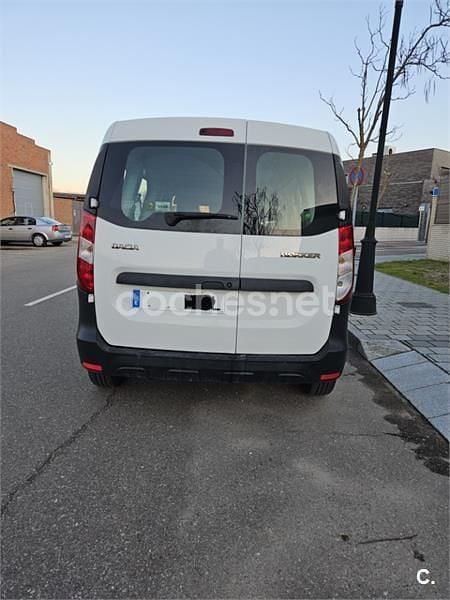 Usado Dacia Dokker Ambiance 90 CV (66 kW) 2014 Blanco Monovolumen