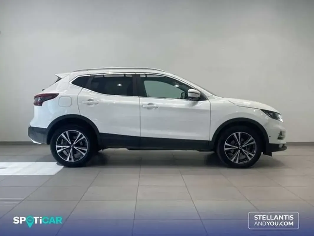 Usado Nissan Qashqai N-Connecta 158 CV (116 kW) 2020 Blanco SUV