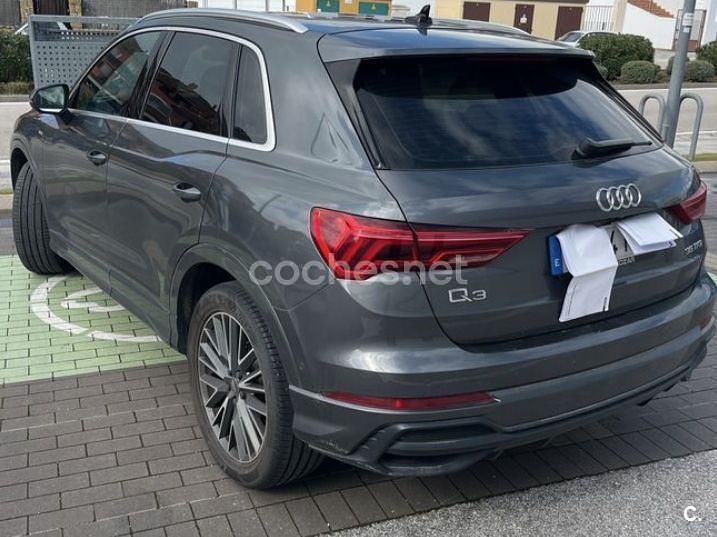 Usado Audi Q3 150 CV (110 kW) 2019 Gris / plata SUV