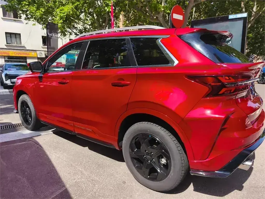 Nuevo SWM G01 181 CV (133 kW) 2026 Rojo SUV