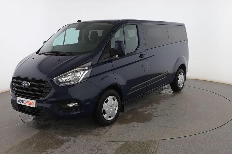 Azul Usado 2023 Ford Transit Custom Familiar | 33.599 € (Un poco caro) - Imagen 1/3