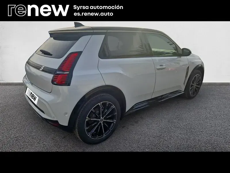 Usado Renault R5 Iconic 110 kW (150 CV) 2024 Blanco Utilitario