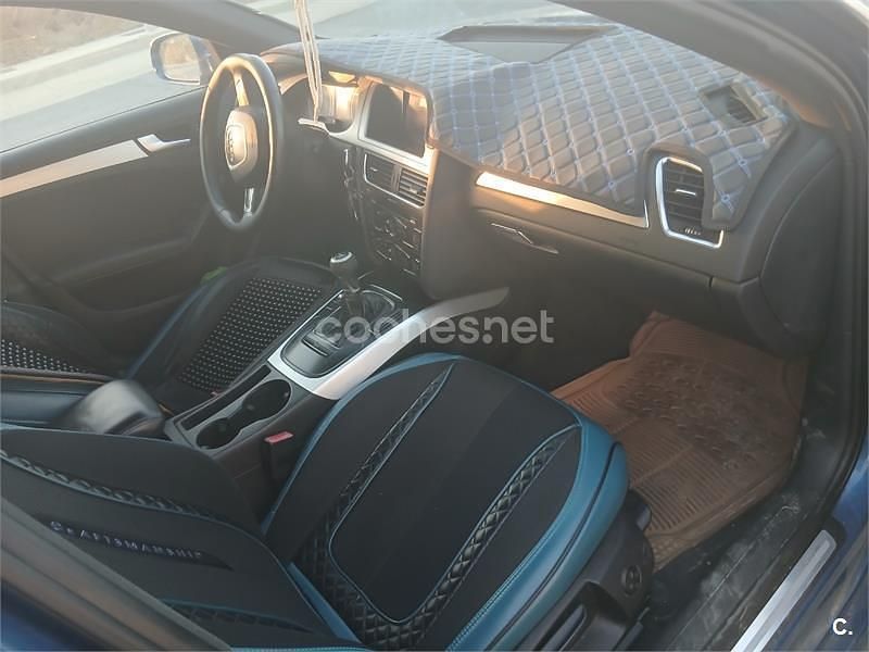 Usado Audi A4 143 CV (105 kW) 2010 Azul Berlina