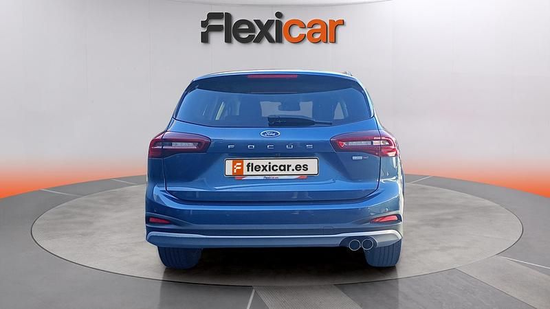 Usado Ford Focus Active 155 CV (114 kW) 2023 Azul Familiar