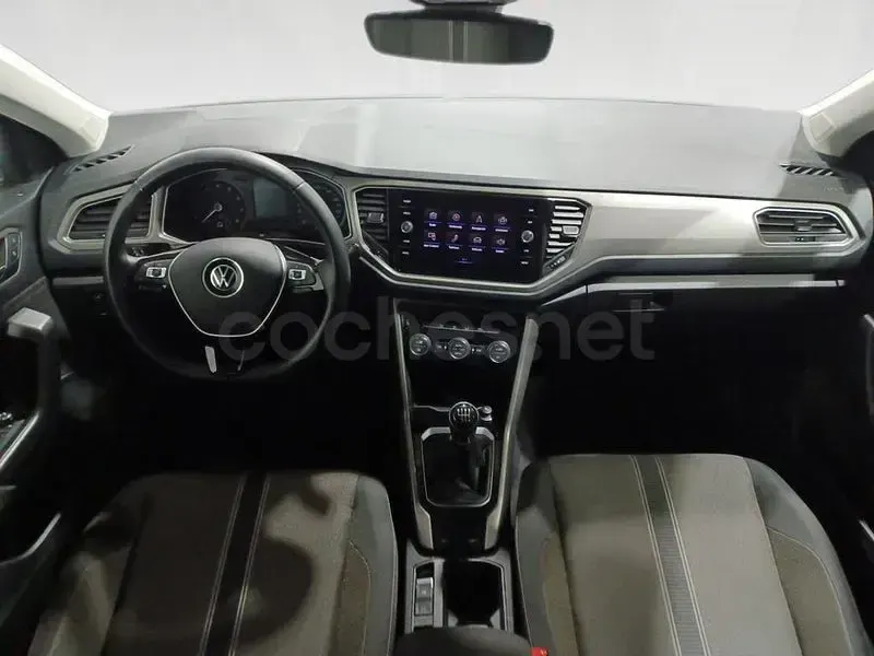 Usado VW T-Roc Advance 110 CV (80 kW) 2022 Blanco SUV