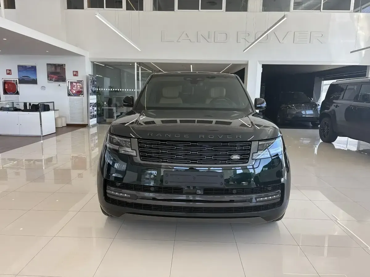 Nuevo Land Rover Range Rover Autobiography 551 CV (405 kW) 2026 Verde SUV
