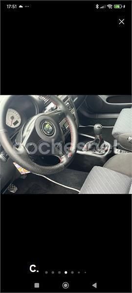 Usado Seat Leon Sport 150 CV (110 kW) 2003 Gris / plata Utilitario