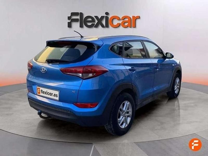 Usado Hyundai Tucson 132 CV (97 kW) 2018 Azul SUV