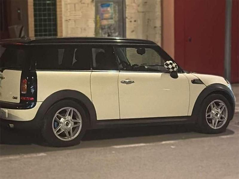 Usado Mini One Clubman 95 CV (69 kW) 2009 Beige Familiar