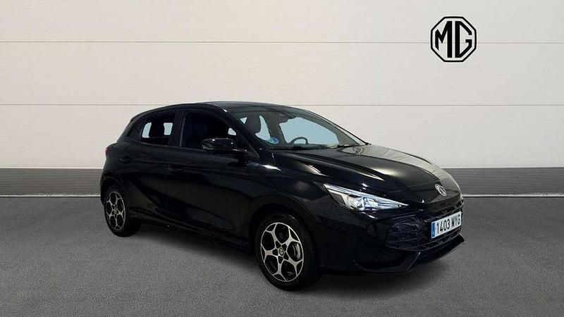 Usado MG MG3 Luxury 197 CV (144 kW) 2025 Negro Utilitario