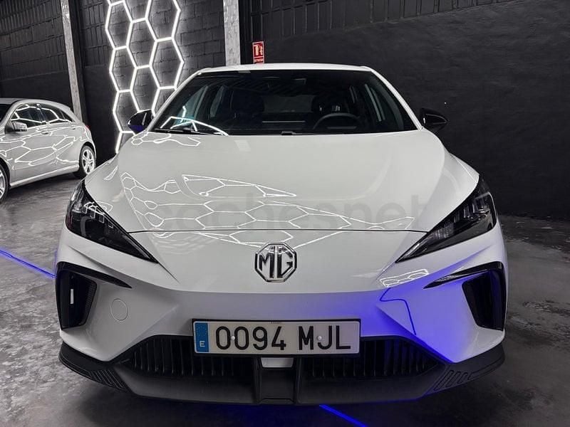 Usado MG MG4 EV 125 kW (170 CV) 2024 Eléctrico Utilitario