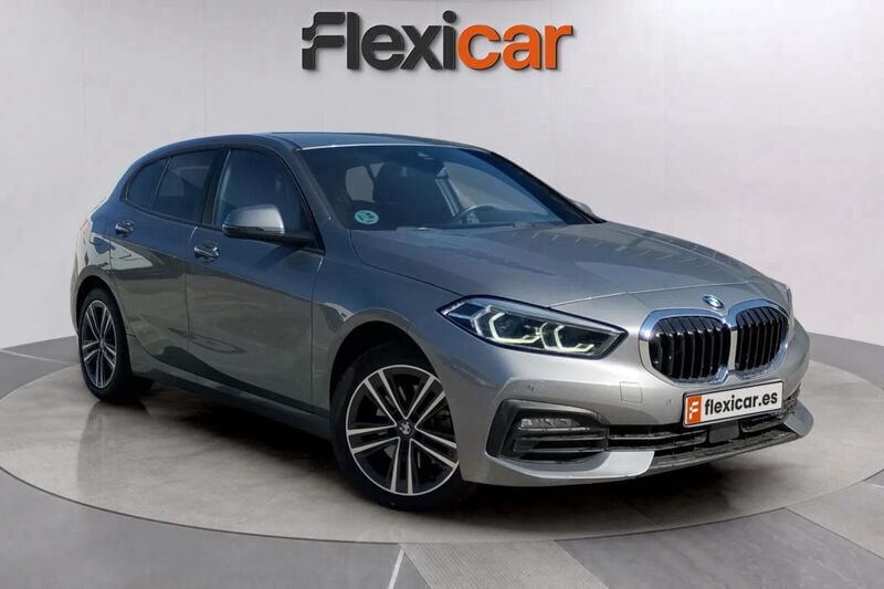 Gris Usado 2022 BMW 118 Utilitario | 20.890 € (Buen precio) - Imagen 1/4