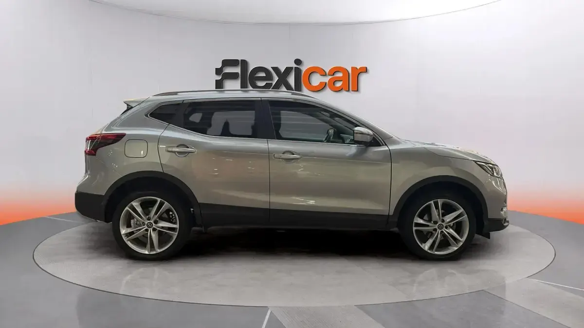 Usado Nissan Qashqai N-Motion 140 CV (102 kW) 2019 Gris SUV