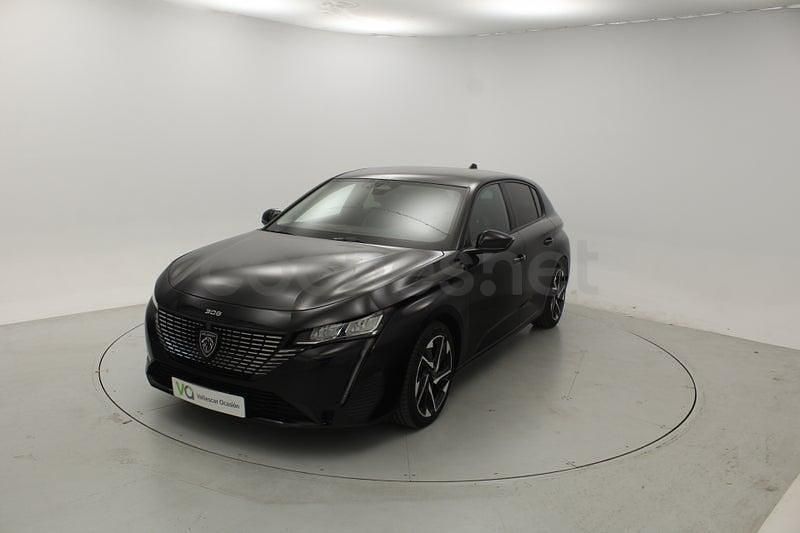 Usado Peugeot 308 Allure 131 CV (96 kW) 2023 Blanco Berlina