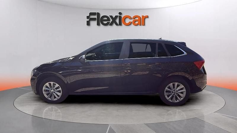 Usado Skoda Scala Selection 95 CV (69 kW) 2024 Negro Utilitario
