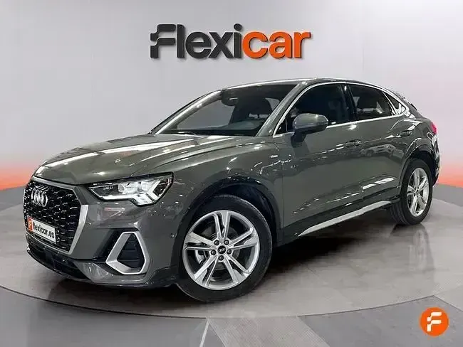 Usado Audi Q3 150 CV (110 kW) 2022 Gris SUV