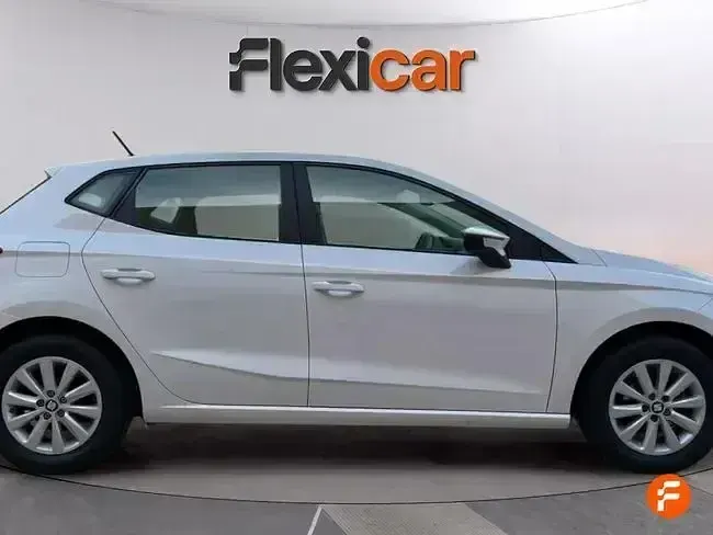 Usado Seat Ibiza Style 80 CV (58 kW) 2018 Blanco Utilitario