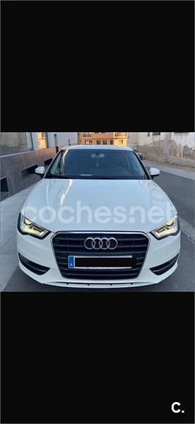 Usado Audi A3 105 CV (77 kW) 2014 Blanco Berlina