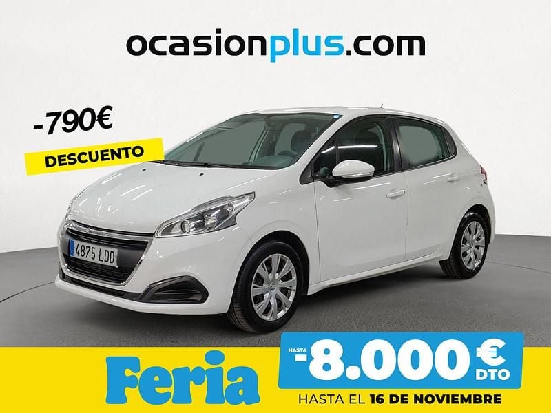 Blanco Usado 2019 Peugeot 208 Active Utilitario | 8690 € (Super precio) - Imagen 1/4