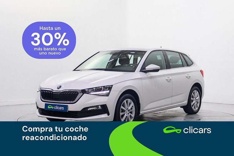 Usado Skoda Scala Ambition 115 CV (84 kW) 2020 Blanco Utilitario