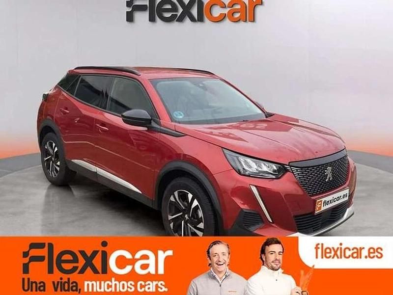 Usado Peugeot 2008 Allure 131 CV (96 kW) 2022 Rojo SUV