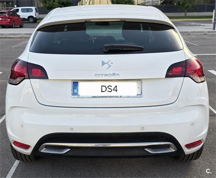 Usado Citroën DS4 114 CV (83 kW) 2014 Blanco Utilitario